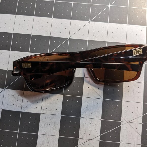 ONE Polarized Sunglasses - Venture (Optic Nerve) - Tortoise / Brown - Picture 9 of 9